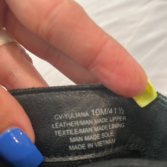 Crown Vintage lace up boots - Picture 7 of 9